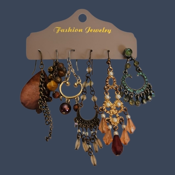 Vtg Set of Six Single Boho Gypsy Chandalier Dangle Hook Earrings - Picture 1 of 4